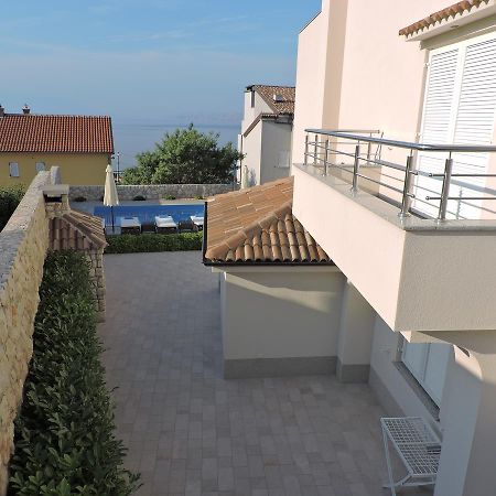 Apartments Villa Residenca Новий Винодольський Екстер'єр фото