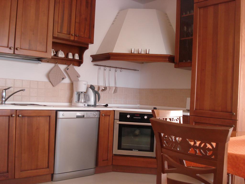 Apartments Villa Residenca Новий Винодольський Екстер'єр фото