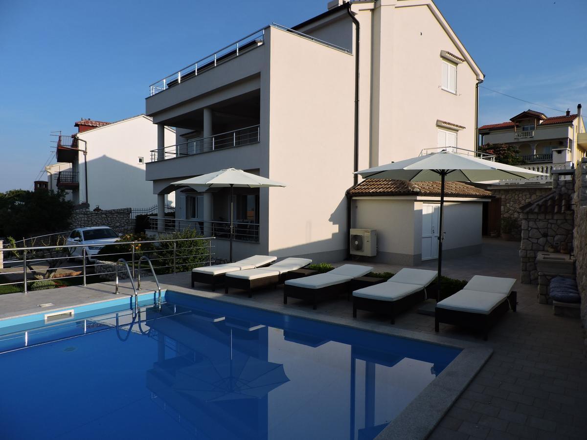 Apartments Villa Residenca Новий Винодольський Екстер'єр фото