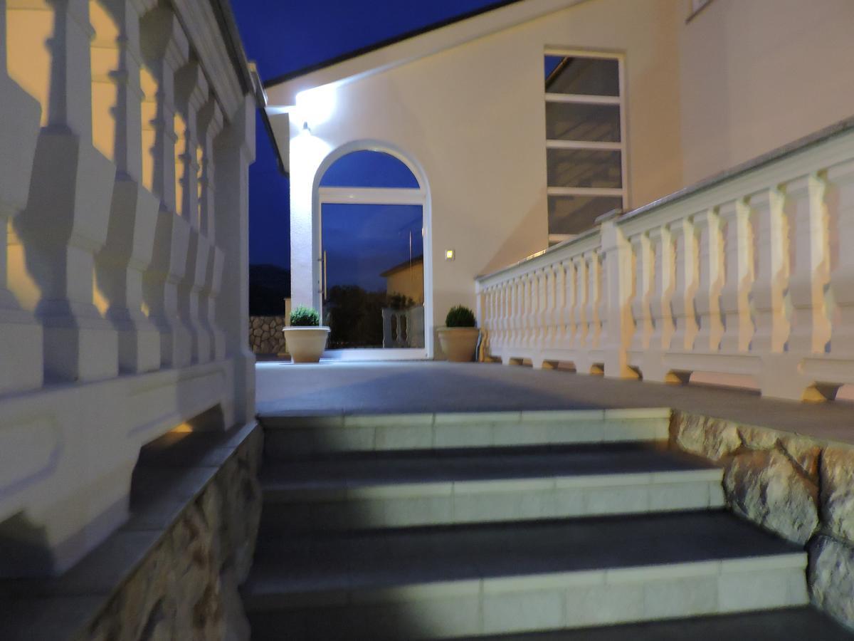 Apartments Villa Residenca Новий Винодольський Екстер'єр фото